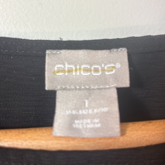 Chicos black sheer georgette blouse in size 1 (8-10) perfect for work or casual - Picture 3 of 9